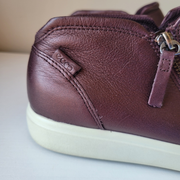 Ecco Womens Leather Slip On Sneakers Size 8 - Picture 8 of 12
